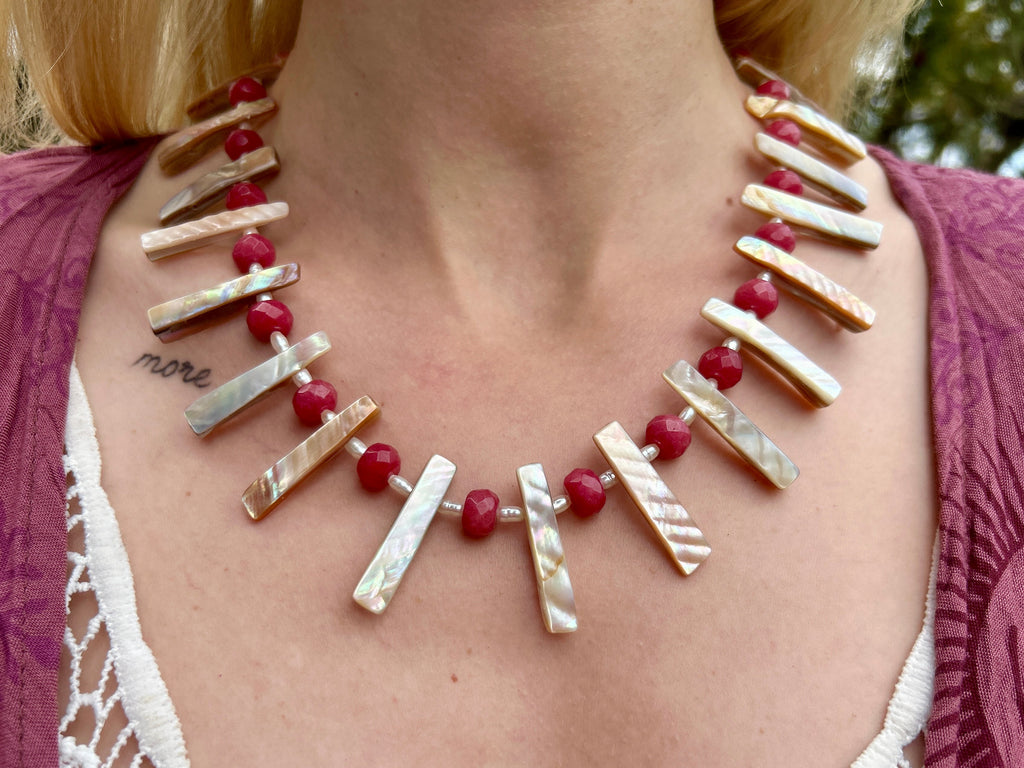 Statement Halskette „Amor“ mit Rubin